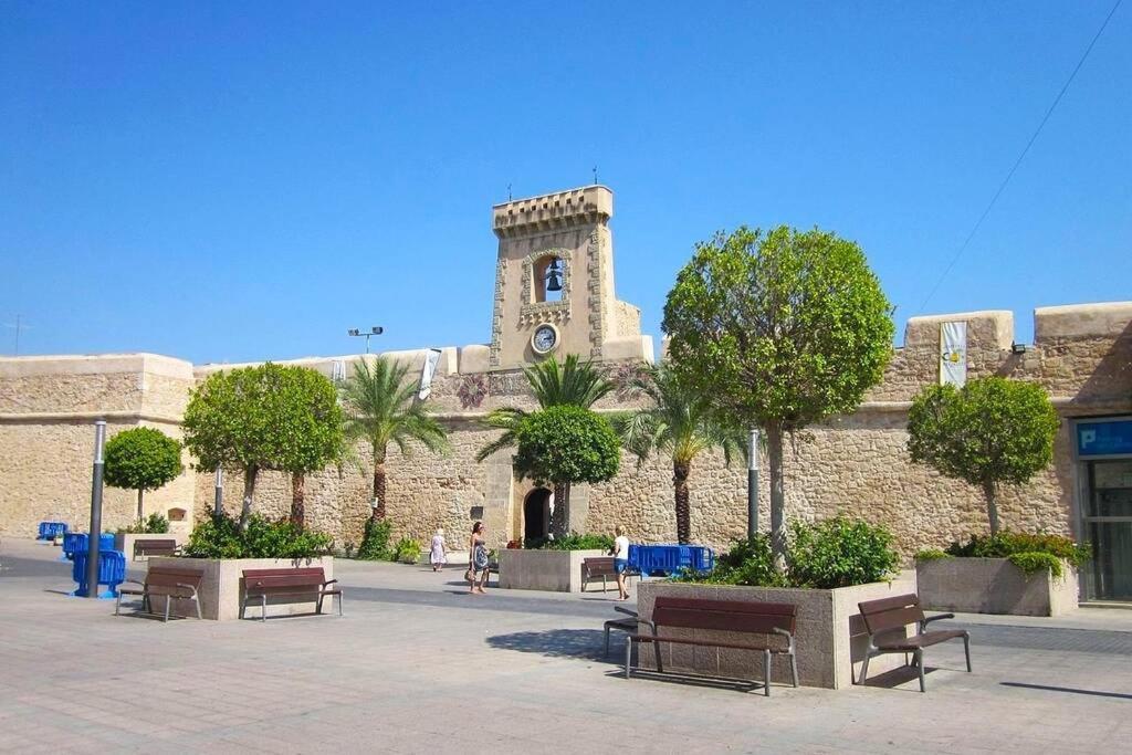 Comodo Apartamento Cerca Del Mar Santa Pola Bagian luar foto